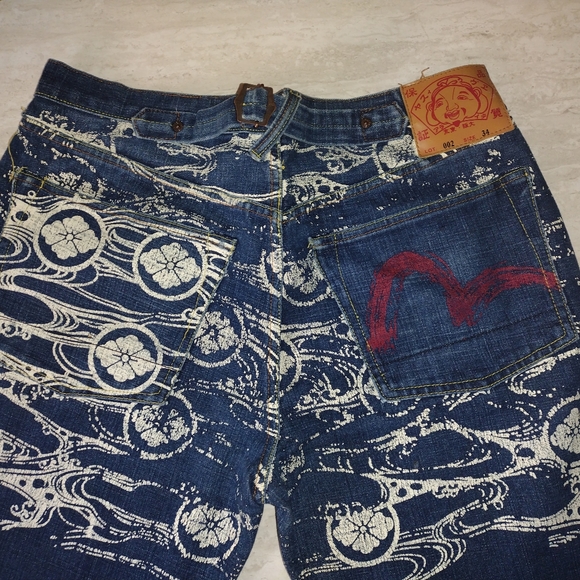 Evisu Jeans - Picture 3 of 5
